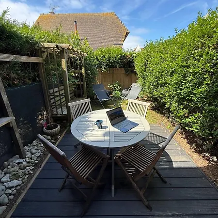 Landsted Family A 100m De La Jardin & Parking