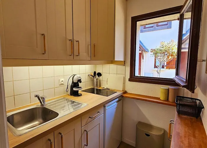 Le Blonvillais A 100m De La Jardin & Parking *